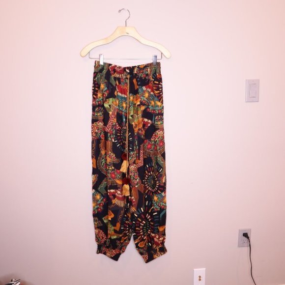 SOLD - Anthropologie Farm Rio Printed Dancer Tassel Pants Sz S - Picture 2 of 8